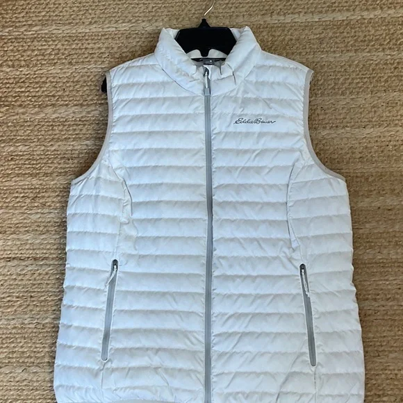 Eddie Bauer White Quilted Down Vest size Medium - Picture 3 of 6